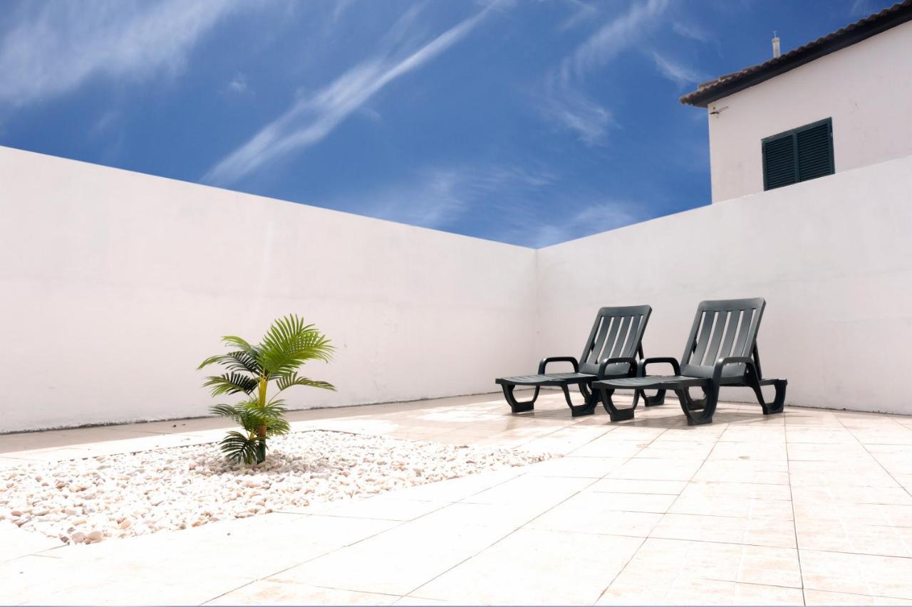 Magnolia - Casa Com Dois Quartos Junto Ao Mar - Renovada Em 2023 Mosteiros  Exterior foto